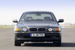 BMW 750i 1994 года